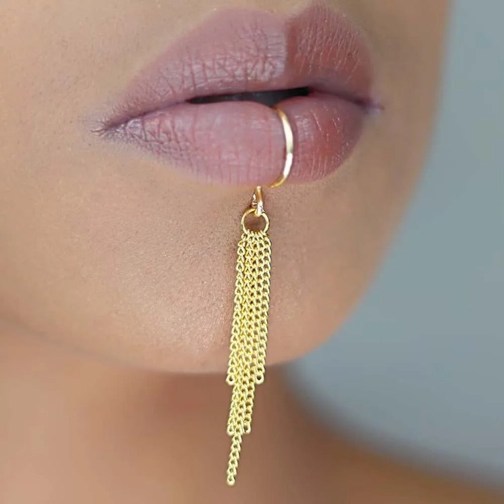 Magic Lip Cuff